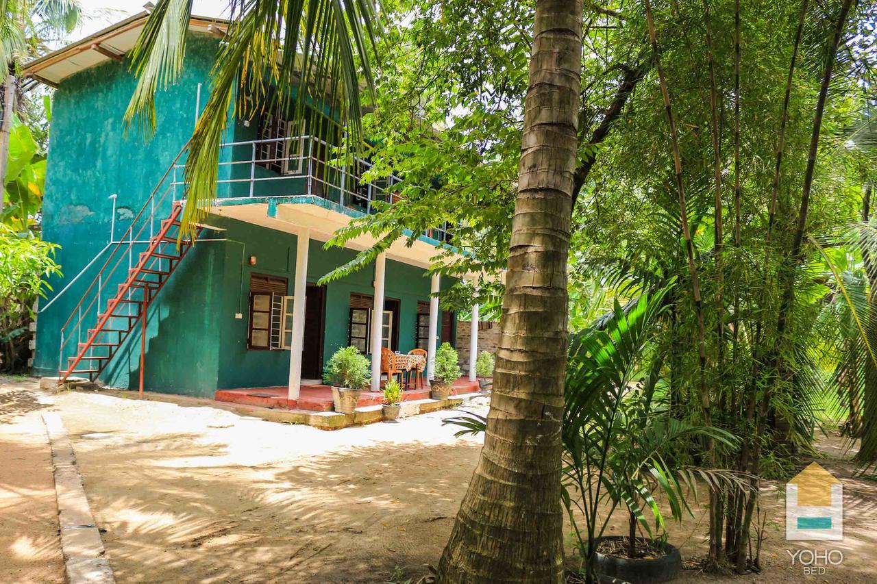 Coconut Park Acomodação com café da manhã Anuradhapura Exterior foto