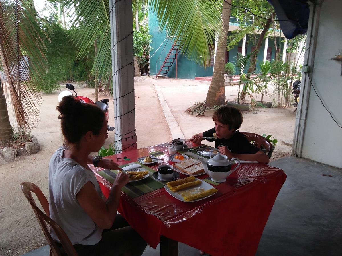 Coconut Park Acomodação com café da manhã Anuradhapura Exterior foto