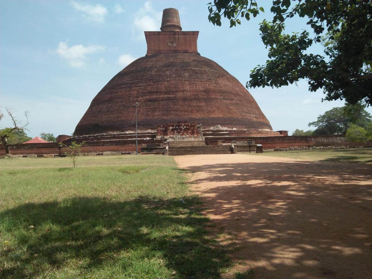 Coconut Park Acomodação com café da manhã Anuradhapura Exterior foto